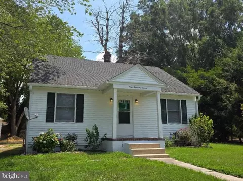 Exterior - 1007 Pierce Ave, Salisbury, MD 21804 photo 2 of 4