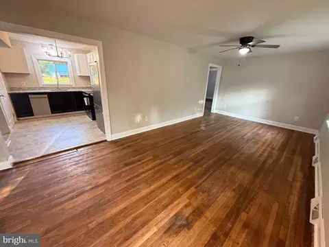 Living - 113 Benjamin Ave, Salisbury, MD 21804 photo 1 of 4