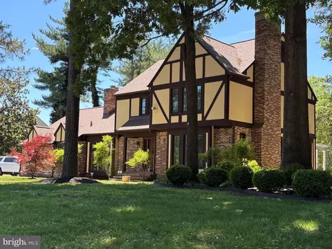 5660 Caledonia Dr, Salisbury, MD 21801