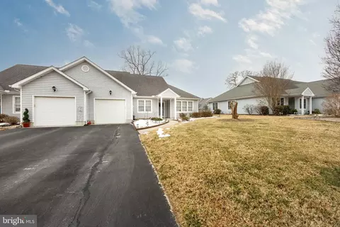 Exterior - 1005 E Schumaker Manor Dr, Salisbury, MD 21804 photo 8 of 10