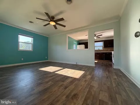 Living - 36432 Davis St, Willards, MD 21874 photo 1 of 5