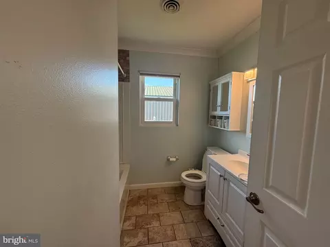Bath - 36432 Davis St, Willards, MD 21874 photo 1 of 4