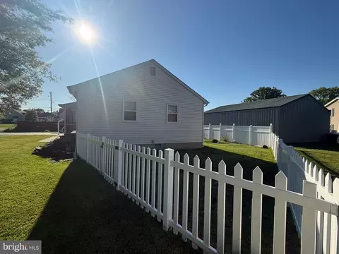 Exterior - 36432 Davis St, Willards, MD 21874 photo 3 of 10