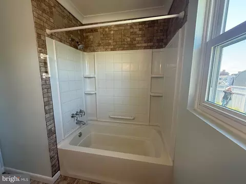 Bath - 36432 Davis St, Willards, MD 21874 photo 3 of 4