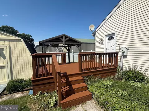 Exterior - 36432 Davis St, Willards, MD 21874 photo 6 of 12