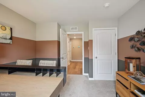 Entry Way - 1123 Albritton Ln, Salisbury, MD 21801 photo 11 of 17