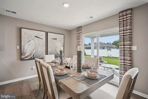 Dining - 1123 Albritton Ln, Salisbury, MD 21801 photo 2 of 3