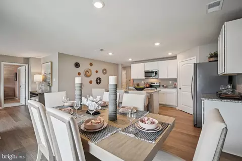 Dining - 1123 Albritton Ln, Salisbury, MD 21801 photo 3 of 3