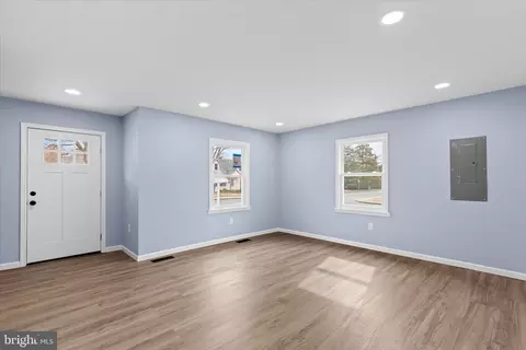 908 Spring Ave, Salisbury, MD 21804 photo 4