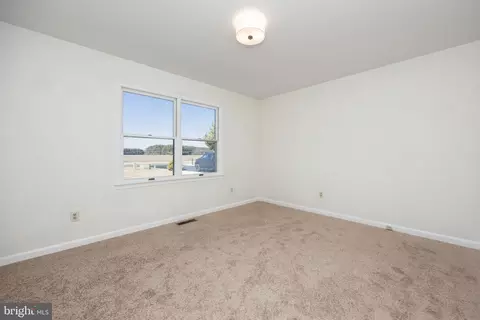 Bedroom - 7937 White Lowe, Salisbury, MD 21801 photo 2 of 7