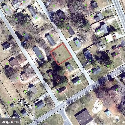 306 Elizabeth St, Fruitland, MD 21826