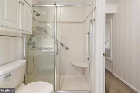 Bath - 3940 Devonshire Dr, Salisbury, MD 21804 photo 3 of 5