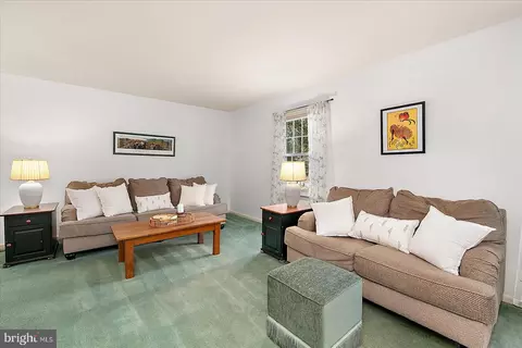 Living - 3940 Devonshire Dr, Salisbury, MD 21804 photo 3 of 9