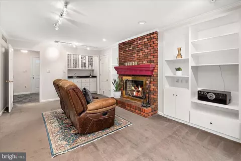 Living - 3940 Devonshire Dr, Salisbury, MD 21804 photo 9 of 9