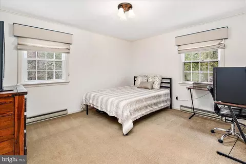 Bedroom - 3940 Devonshire Dr, Salisbury, MD 21804 photo 7 of 9