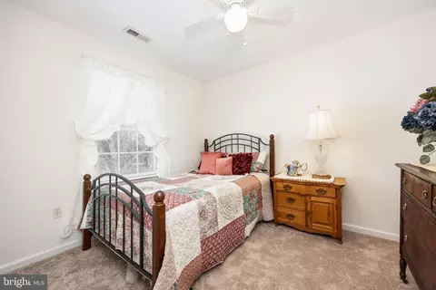 Bedroom - 633 E Main St, Fruitland, MD 21826 photo 4 of 8