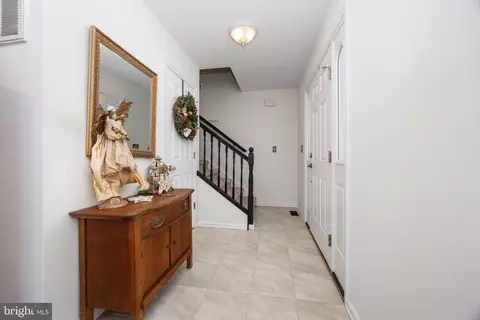 Entry Way - 633 E Main St, Fruitland, MD 21826 photo 1 of 3
