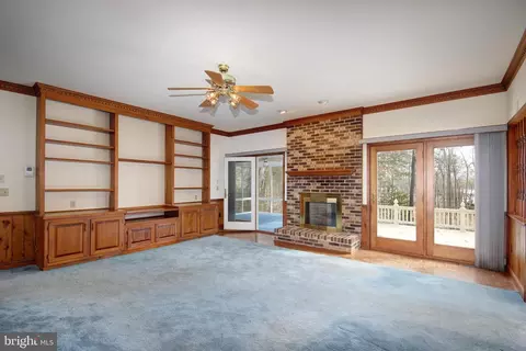 Living - 5423 Loch Ness Ter, Salisbury, MD 21801 photo 2 of 3