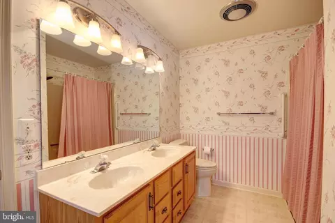 Bath - 5423 Loch Ness Ter, Salisbury, MD 21801 photo 4 of 4