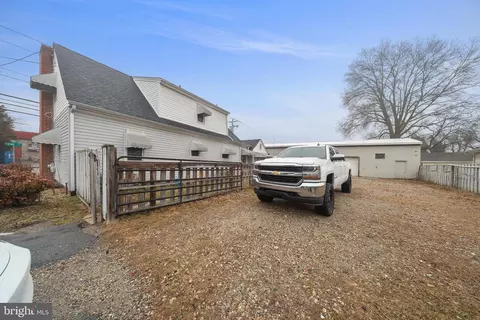 Exterior - 500 E Vine St, Salisbury, MD 21804 photo 1 of 1