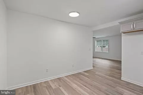 Entry Way - 213 Lloyd St, Salisbury, MD 21801 photo 2 of 2