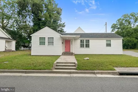 Exterior - 213 Lloyd St, Salisbury, MD 21801 photo 1 of 1