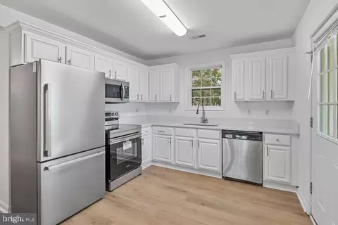Kitchen - 905 Hanover St, Salisbury, MD 21801 photo 1 of 2