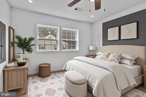 Bedroom - 905 Hanover St, Salisbury, MD 21801 photo 1 of 8