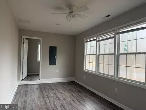 Living - 2120 Ruxton Dr, Salisbury, MD 21801 photo 1 of 3