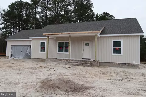 129 Holly Hill Ct, Fruitland, MD 21826