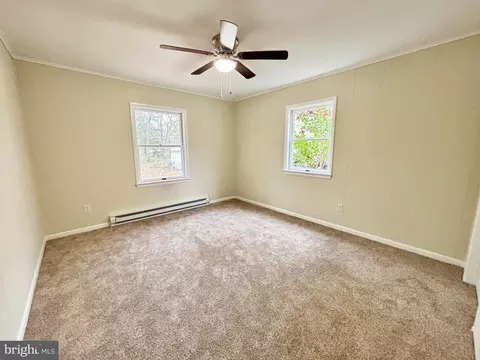 Bedroom - 7592 Buckman Ave, Salisbury, MD 21801 photo 4 of 4