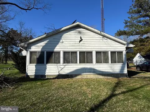 Exterior - 7592 Green Lewis Rd, Willards, MD 21874 photo 5 of 6