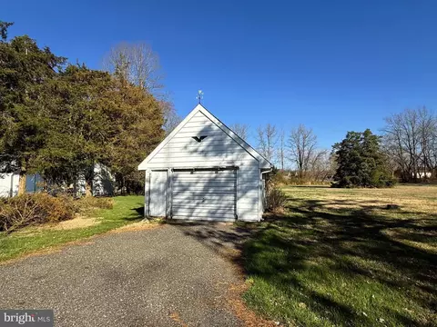 Exterior - 7592 Green Lewis Rd, Willards, MD 21874 photo 2 of 6
