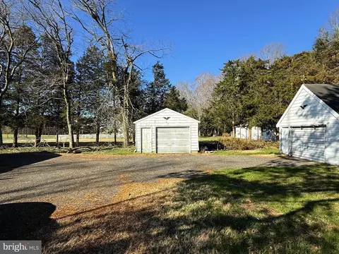 Exterior - 7592 Green Lewis Rd, Willards, MD 21874 photo 4 of 6