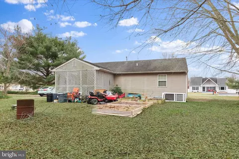 Exterior - 219 Mildale Dr, Salisbury, MD 21804 photo 5 of 7