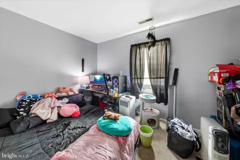 Bedroom - 219 Mildale Dr, Salisbury, MD 21804 photo 5 of 5