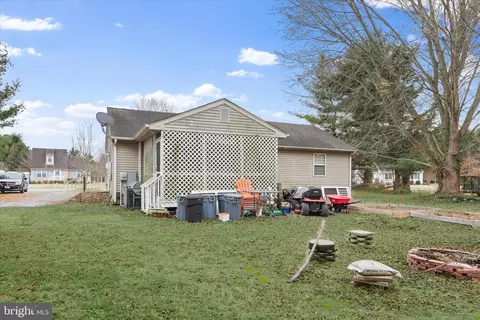 Exterior - 219 Mildale Dr, Salisbury, MD 21804 photo 4 of 7