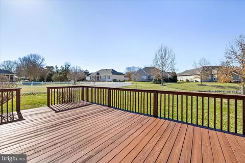Exterior - 202 Sandy Bottom Ct, Salisbury, MD 21804 photo 5 of 7