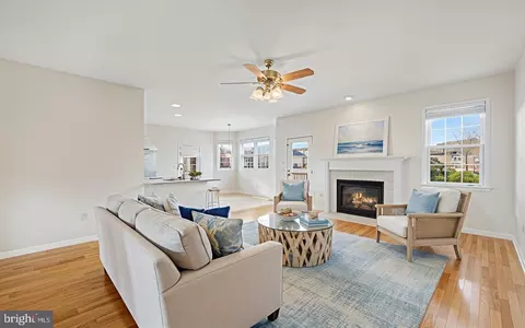 Living - 202 Sandy Bottom Ct, Salisbury, MD 21804 photo 2 of 6