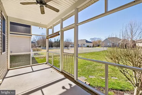 Exterior - 202 Sandy Bottom Ct, Salisbury, MD 21804 photo 2 of 7