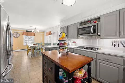 Kitchen - 1708 Lower Millstone Ln, Salisbury, MD 21801 photo 8 of 8