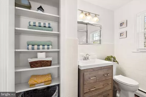 Bath - 1708 Lower Millstone Ln, Salisbury, MD 21801 photo 4 of 4