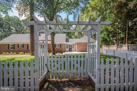 Exterior - 1708 Lower Millstone Ln, Salisbury, MD 21801 photo 2 of 9