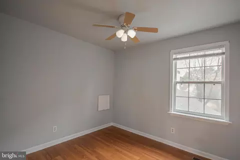 Bedroom - 808 Upland Dr, Salisbury, MD 21801 photo 2 of 4