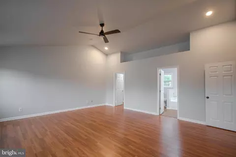 Entry Way - 808 Upland Dr, Salisbury, MD 21801 photo 7 of 7