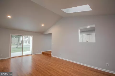 Living - 808 Upland Dr, Salisbury, MD 21801 photo 8 of 8