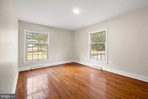 Bedroom - 27980 Pemberton, Salisbury, MD 21801 photo 2 of 7