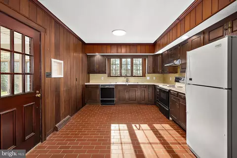 Kitchen - 27980 Pemberton, Salisbury, MD 21801 photo 2 of 6