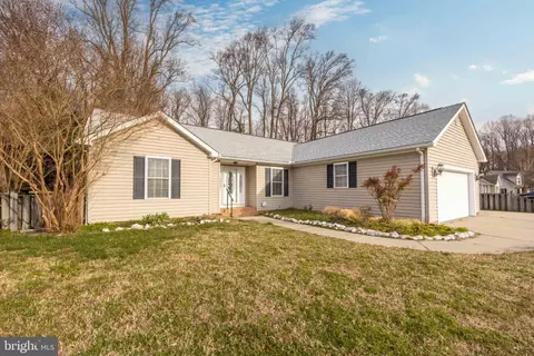 156 Chapel Br, Hebron, MD 21830