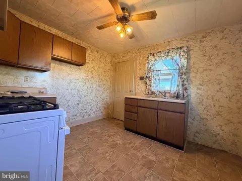 Kitchen - 5934 Quantico Rd, Quantico, MD 21856 photo 3 of 3